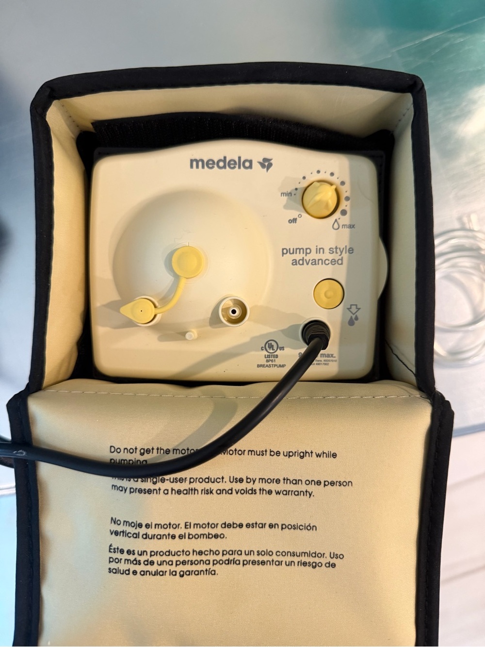 Medela Pump In Style Advanced - Cream with Yellow Accents